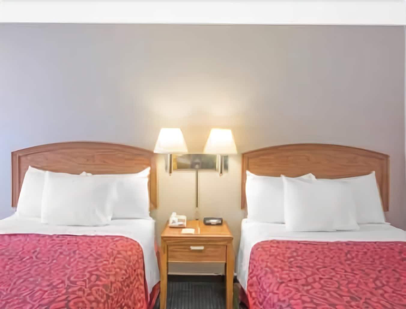 Days Inn By Wyndham Wilmington / University Kültér fotó
