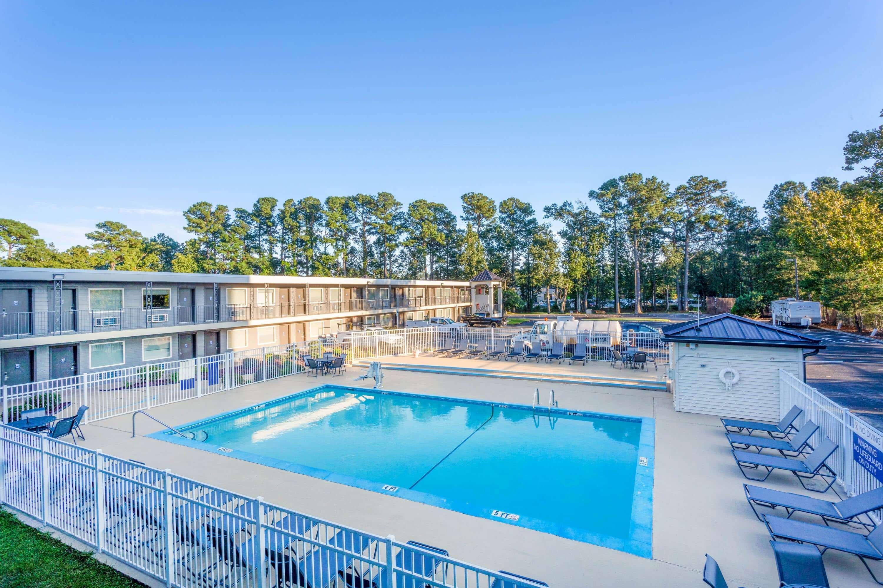 Days Inn By Wyndham Wilmington / University Kültér fotó