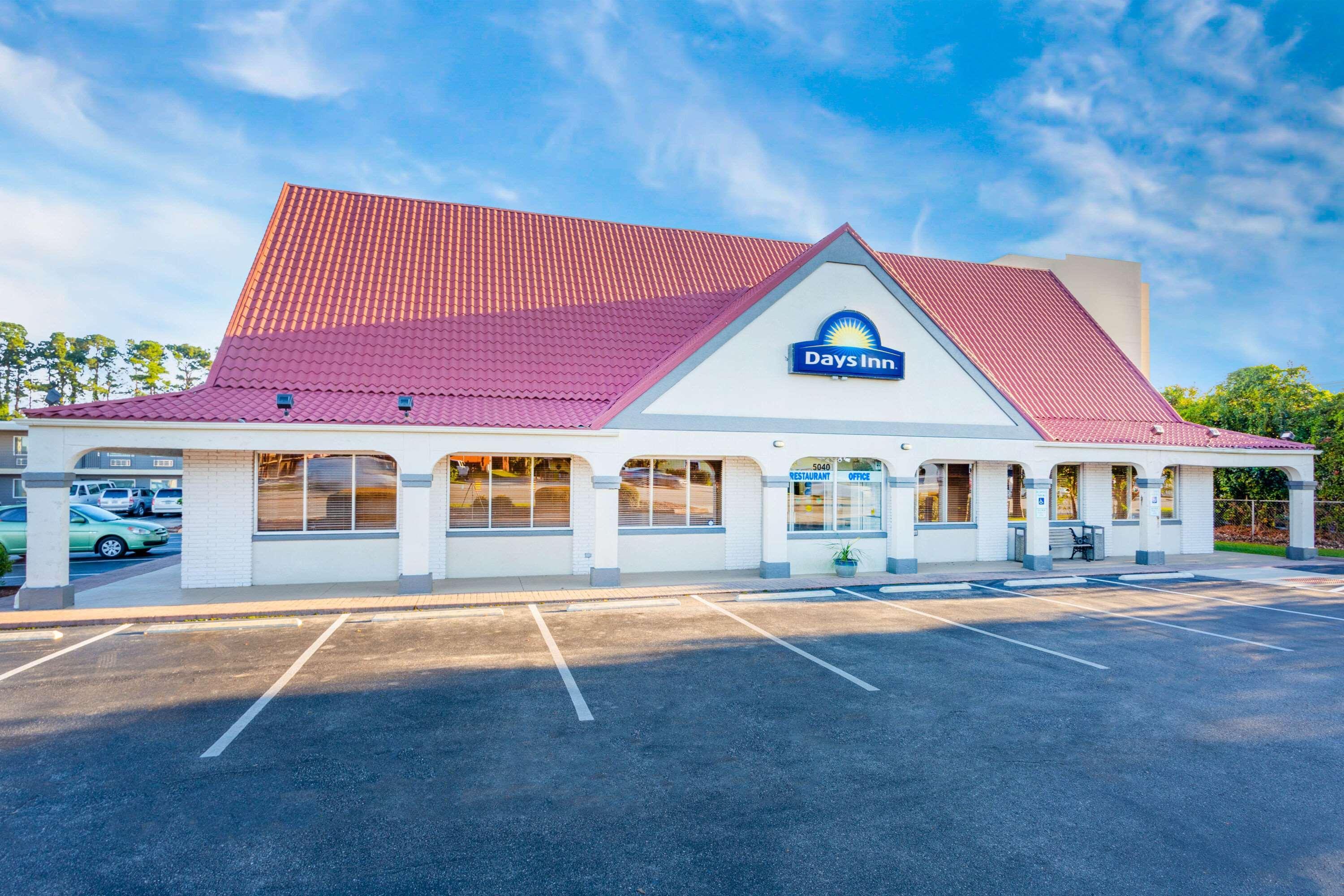 Days Inn By Wyndham Wilmington / University Kültér fotó